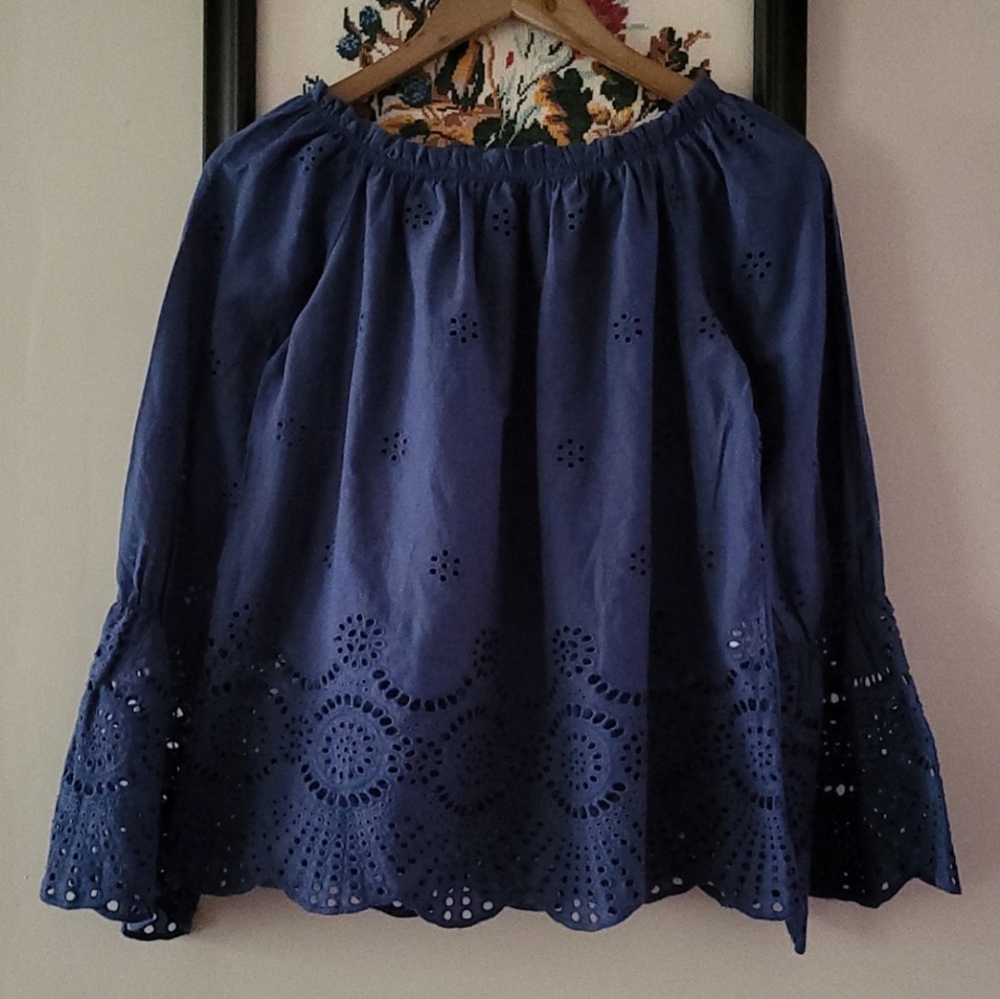 Gently Worn Blu Deise Peasant Style Off The Shoulder Eyelet Blouse